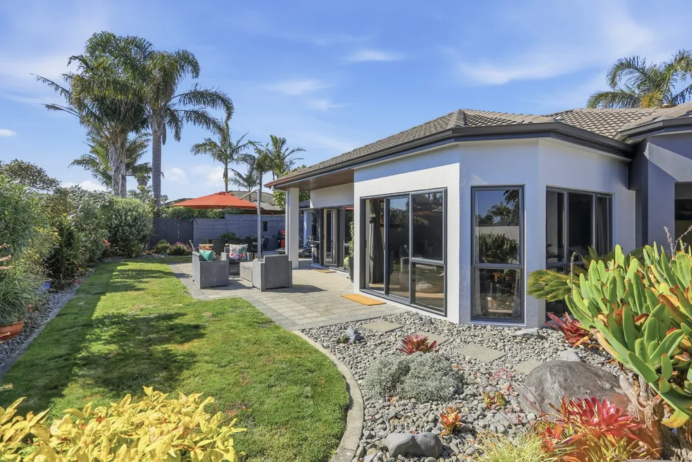 Photos of 46 St Heliers Place