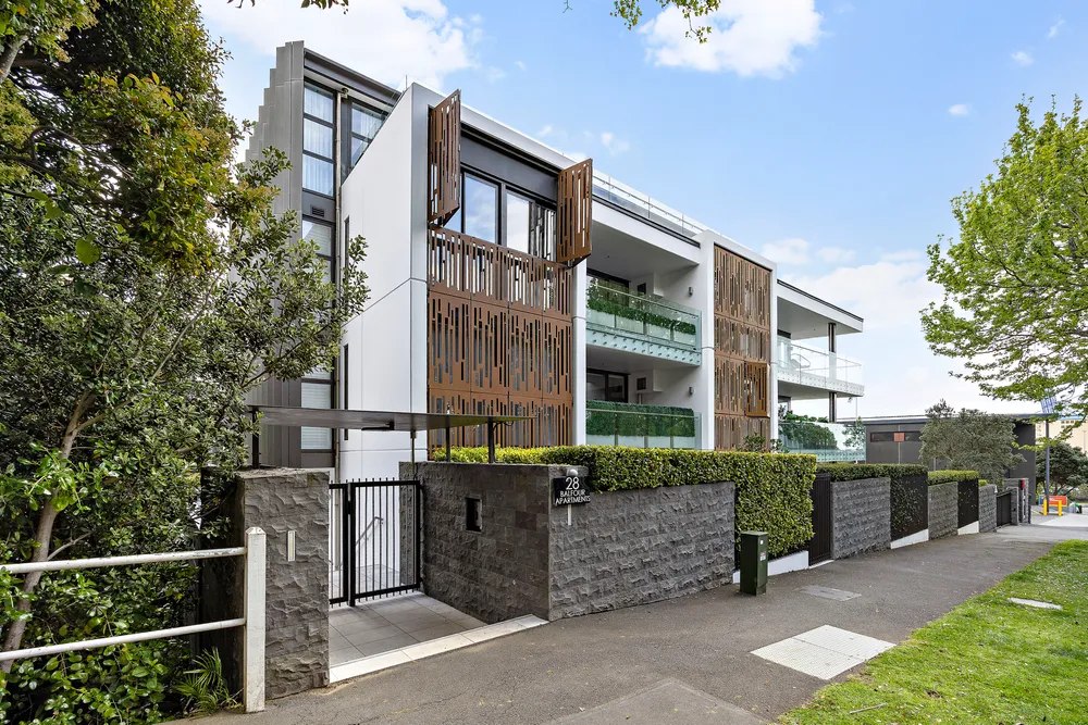 Photos of 406/28 Balfour Road