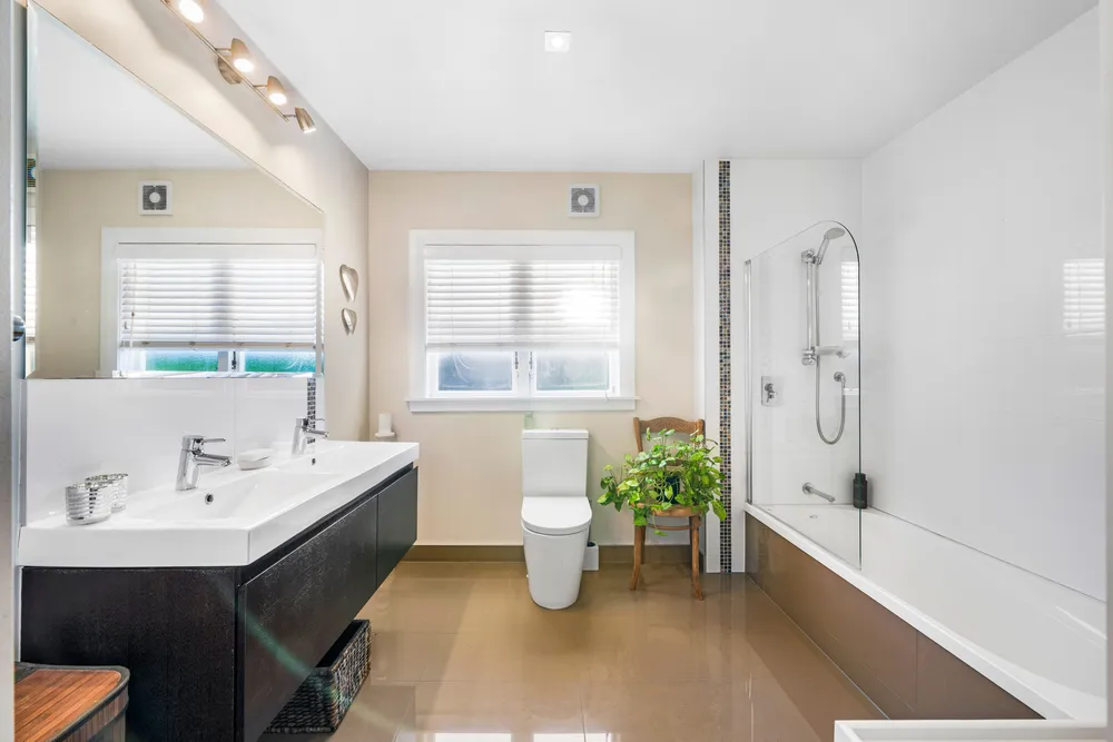 Photos of 19 Pukehana Avenue
