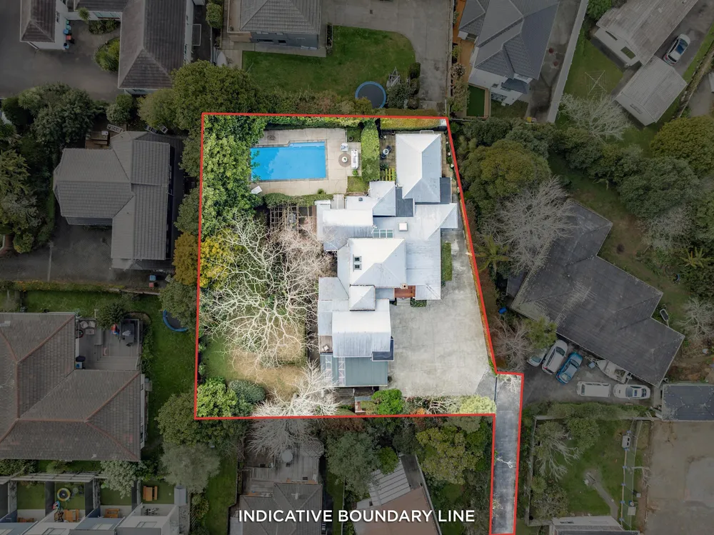 Photos of 8 Loch Street