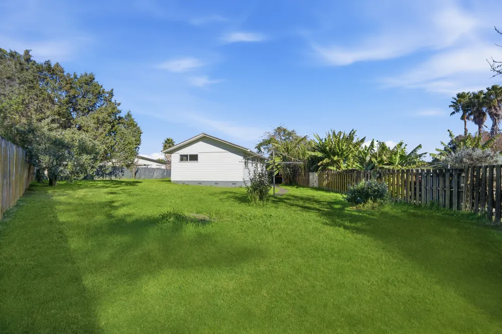 Photos of 28 Kivell Close