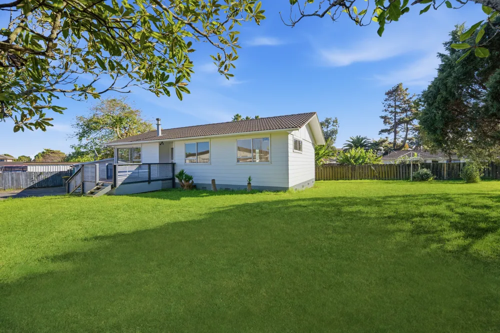 Photos of 28 Kivell Close