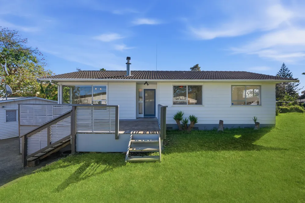 Photos of 28 Kivell Close