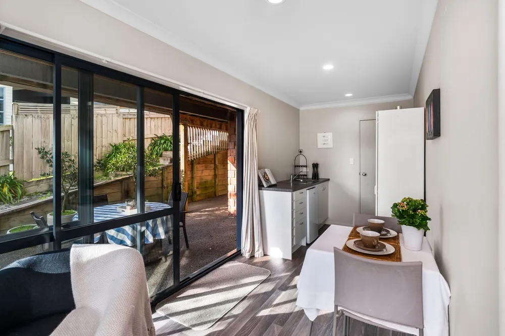 Photos of 18 Ko Place