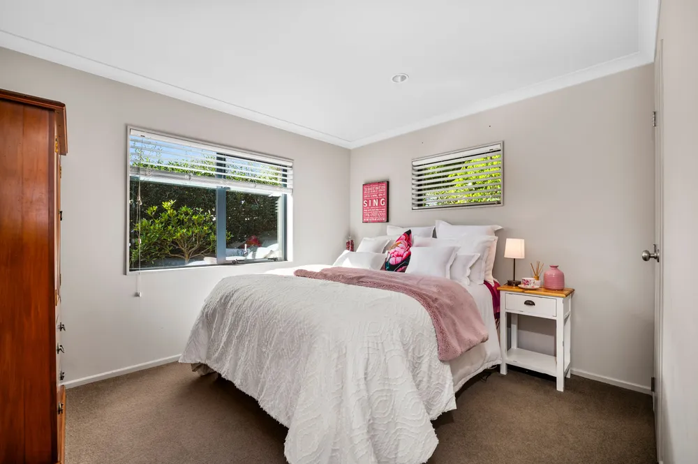 Photos of 18 Ko Place