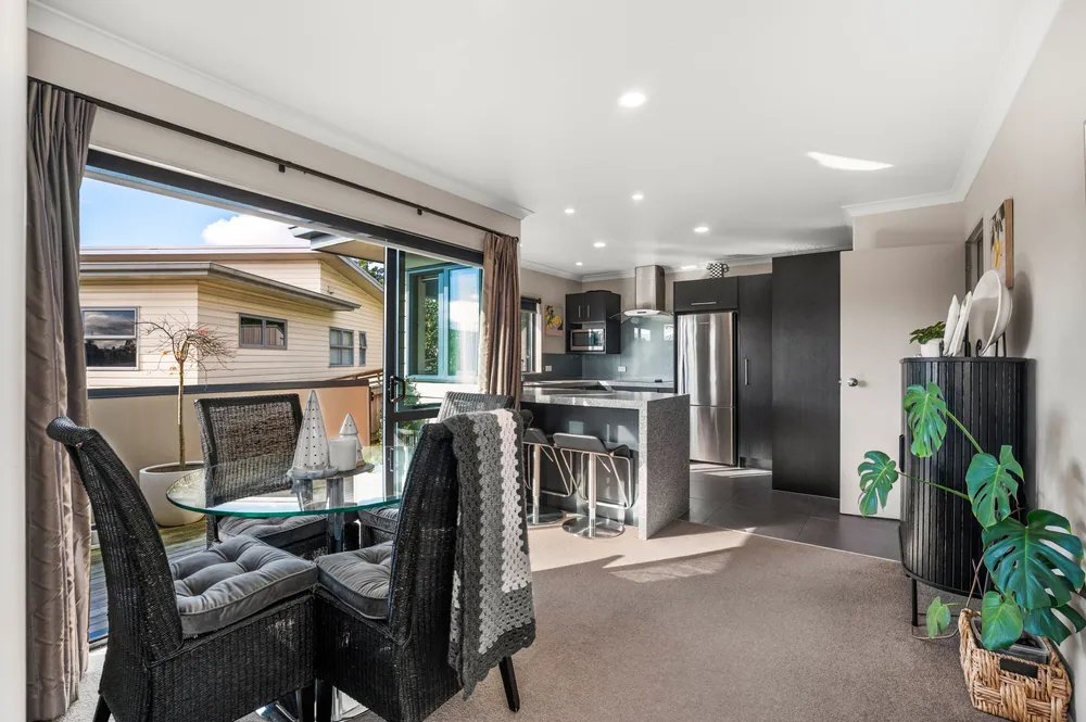 Photos of 18 Ko Place