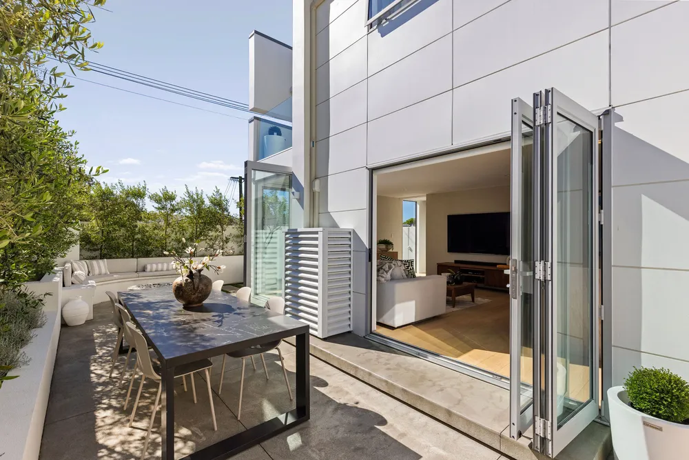 Photos of 29A Geraldine Street