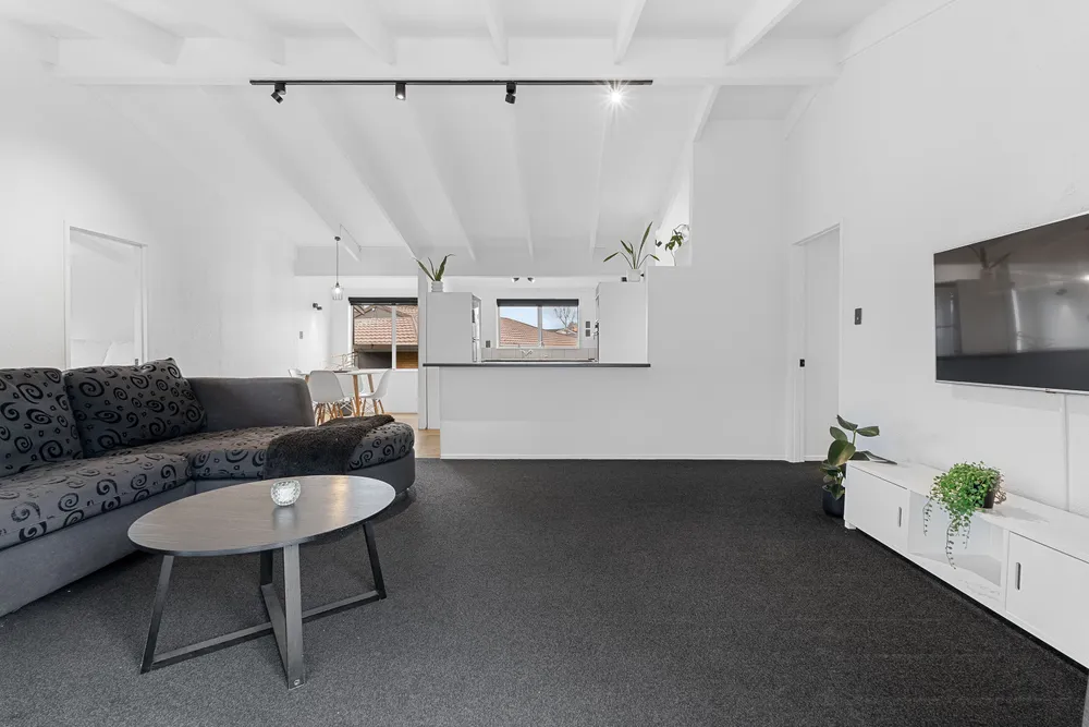 Photos of 28 Fairway Avenue
