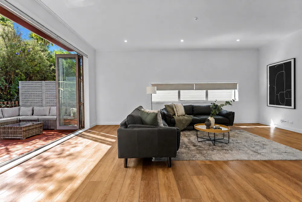 Photos of 8C Huka Road
