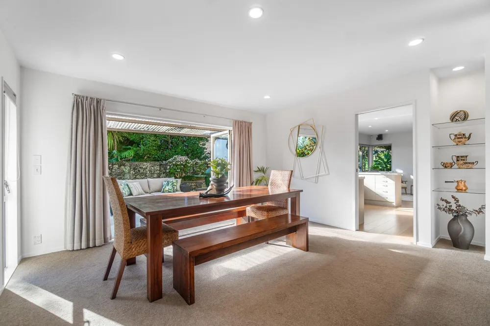 Photos of 116A Marsden Avenue