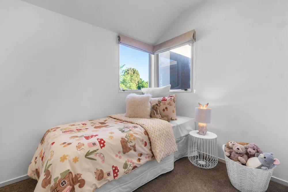 Photos of 116A Marsden Avenue