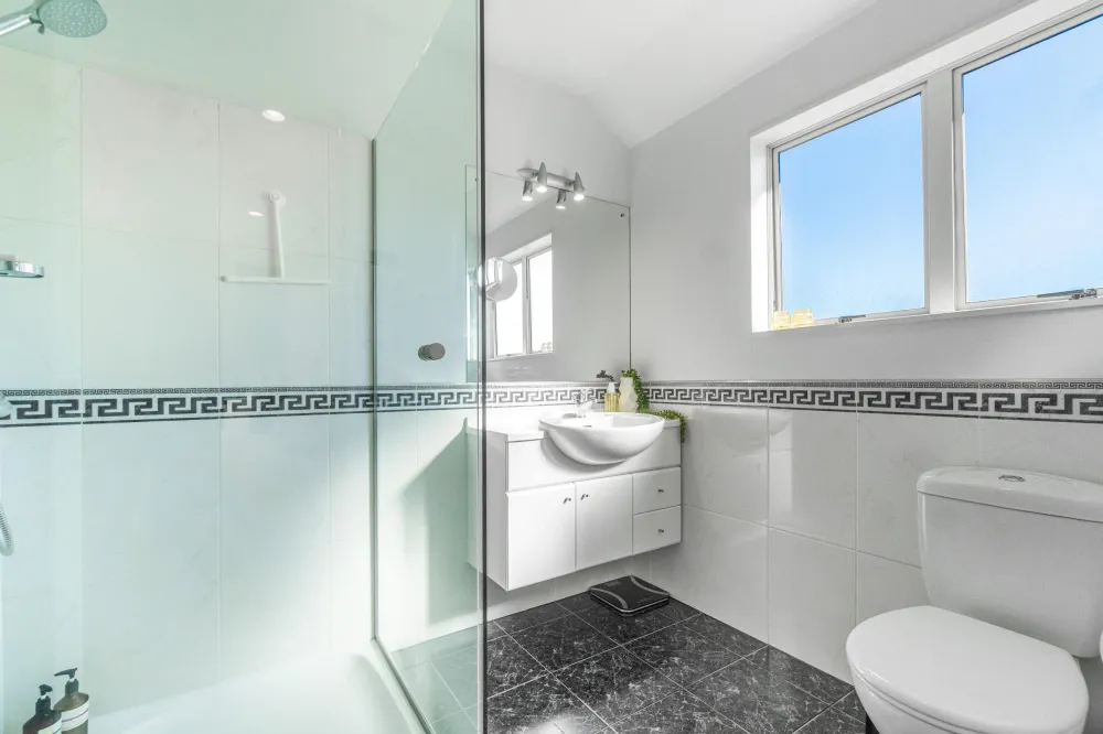 Photos of 116A Marsden Avenue
