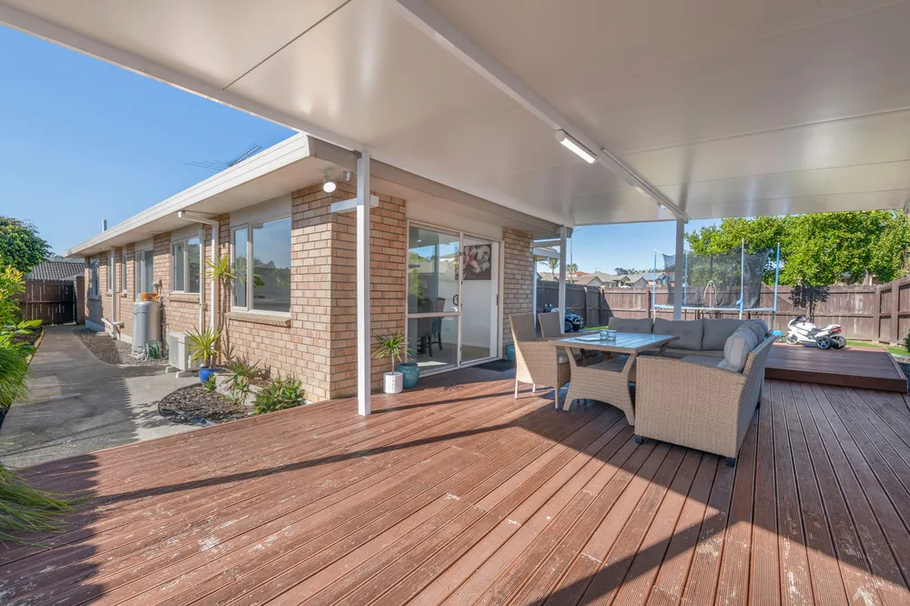 Photos of 27 Redcastle Drive
