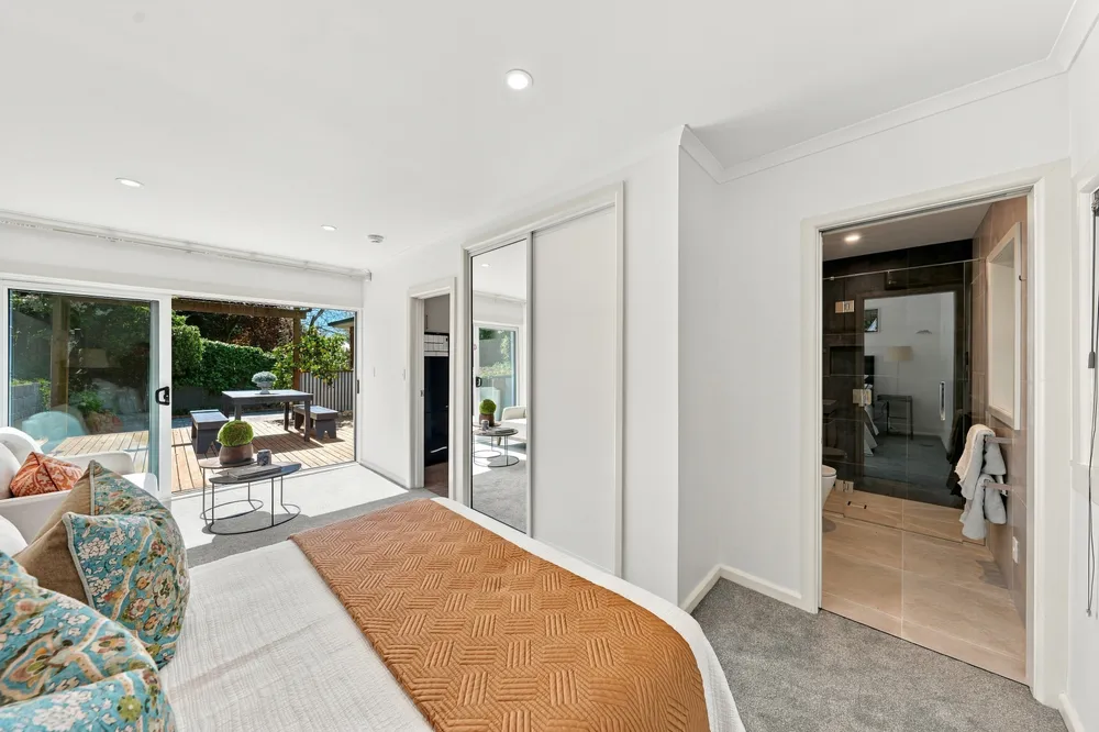 Photos of 92 Richardson Terrace