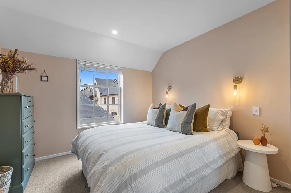 Photos of 157 Chester Street East