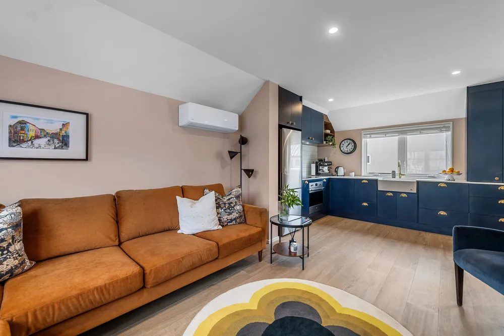 Photos of 157 Chester Street East