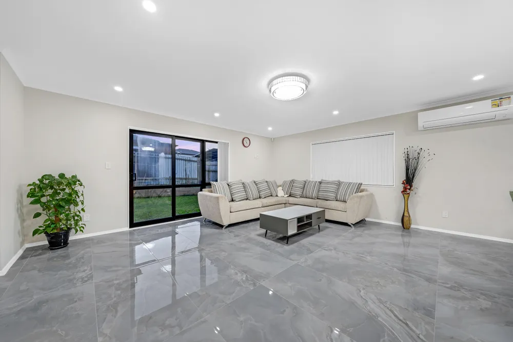 Photos of 9C Pamir Road