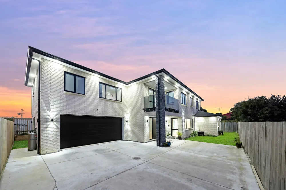 Photos of 9C Pamir Road