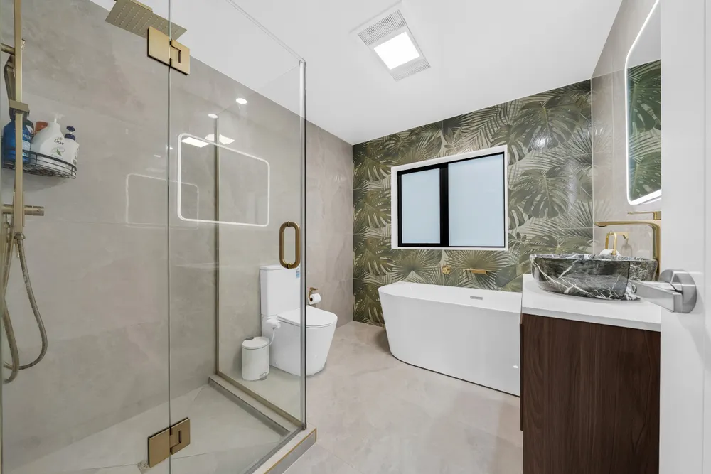 Photos of 9C Pamir Road