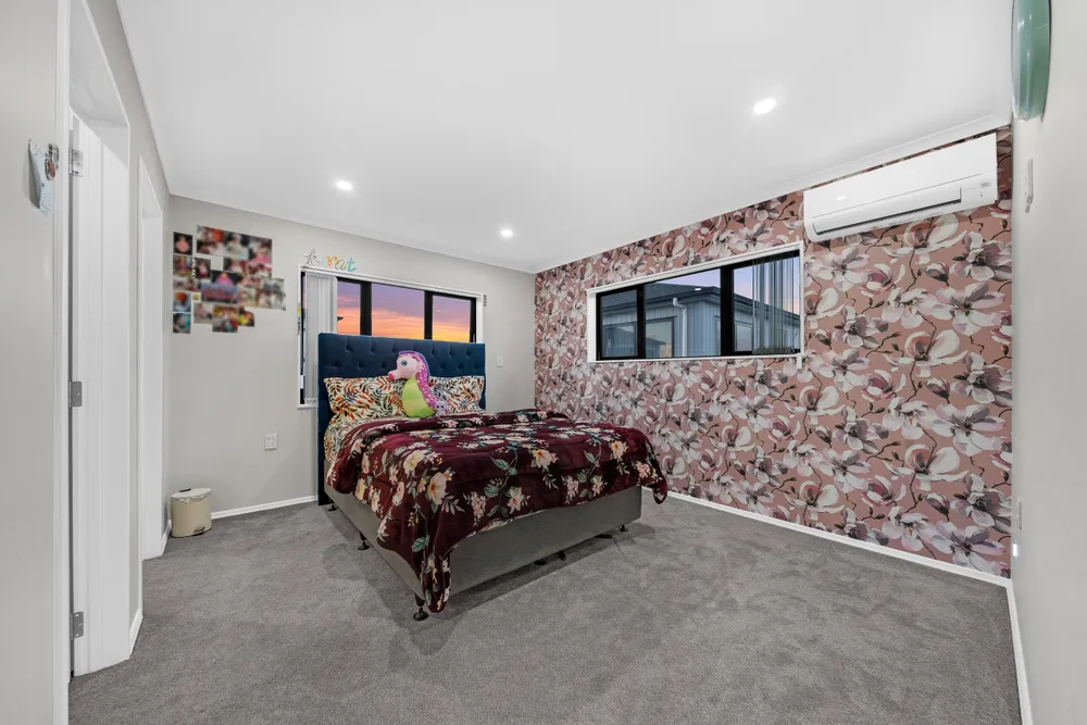 Photos of 9C Pamir Road