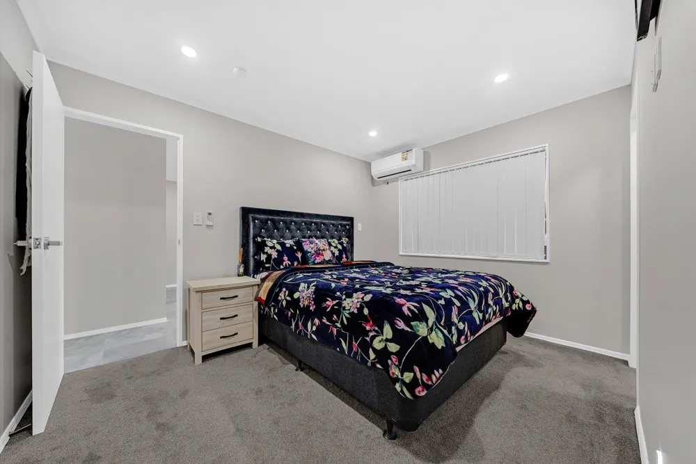 Photos of 9C Pamir Road
