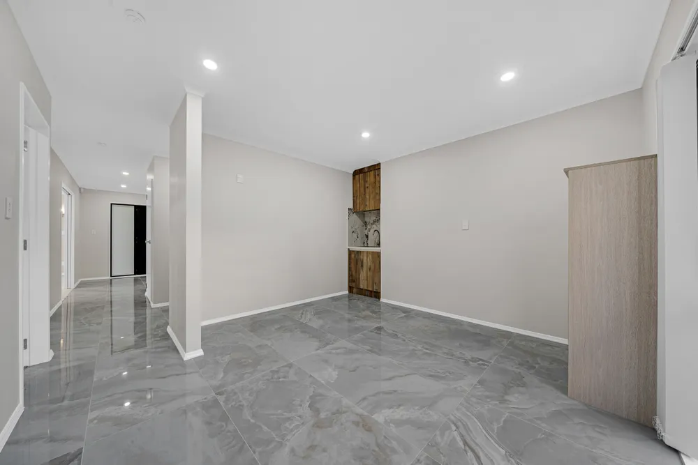 Photos of 9C Pamir Road