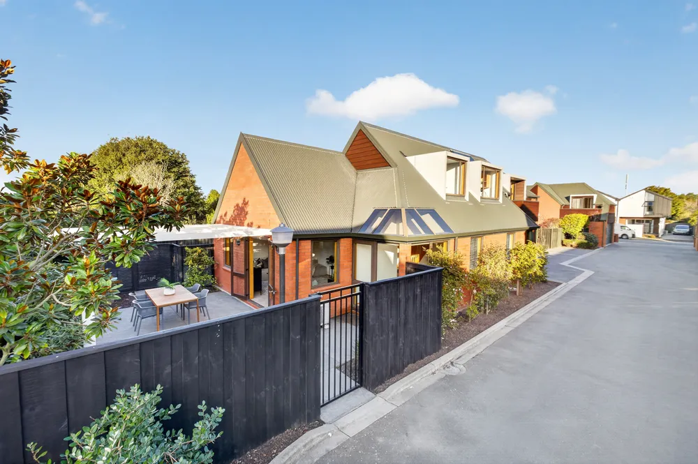 Photos of 12/37 Cornwall Street