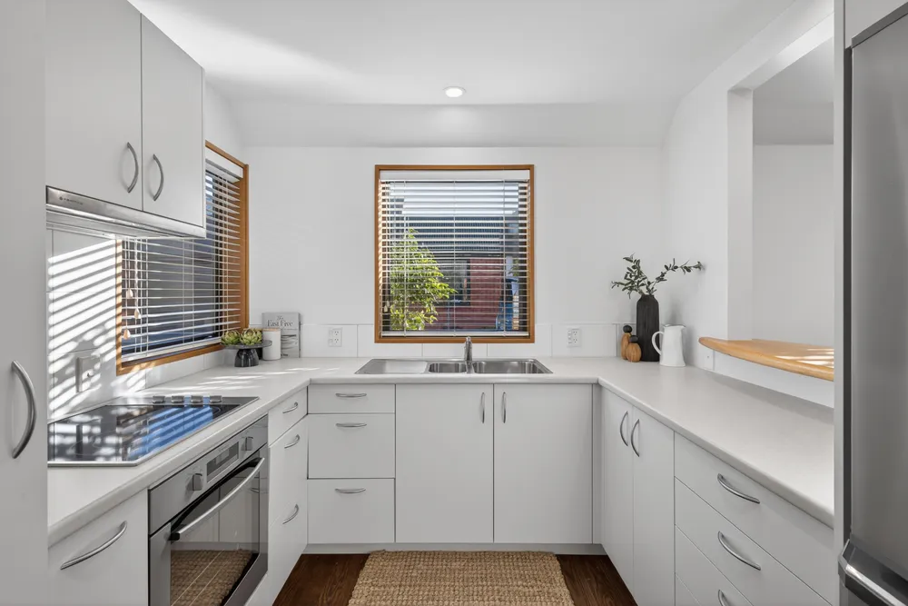 Photos of 12/37 Cornwall Street