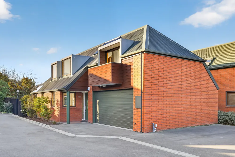Photos of 12/37 Cornwall Street