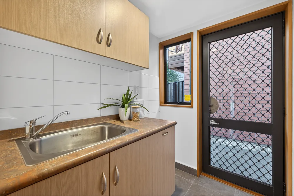 Photos of 12/37 Cornwall Street