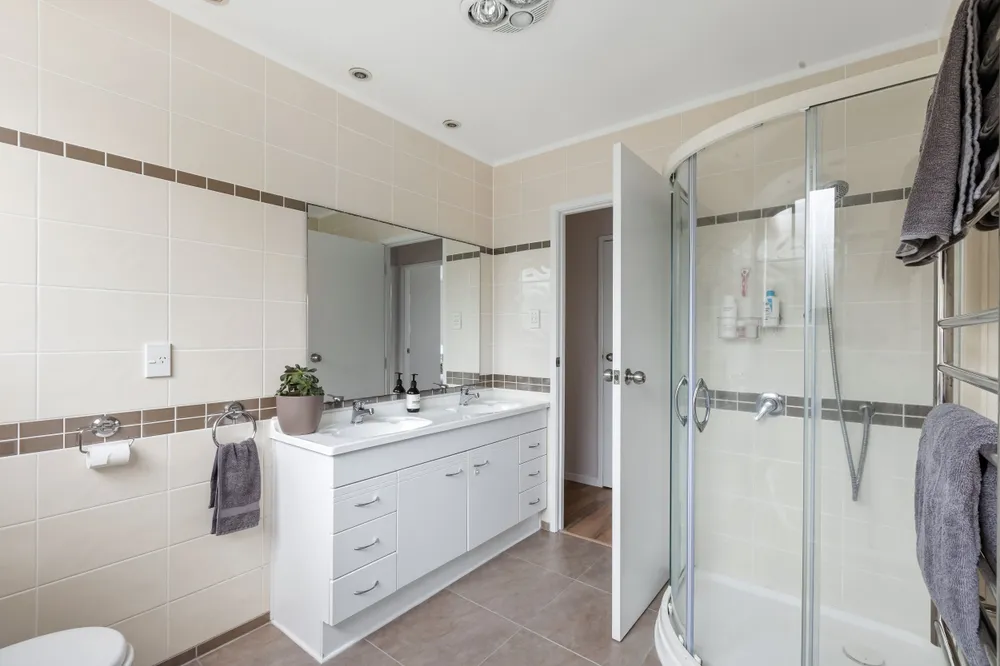 Photos of 6 Clensmore Place