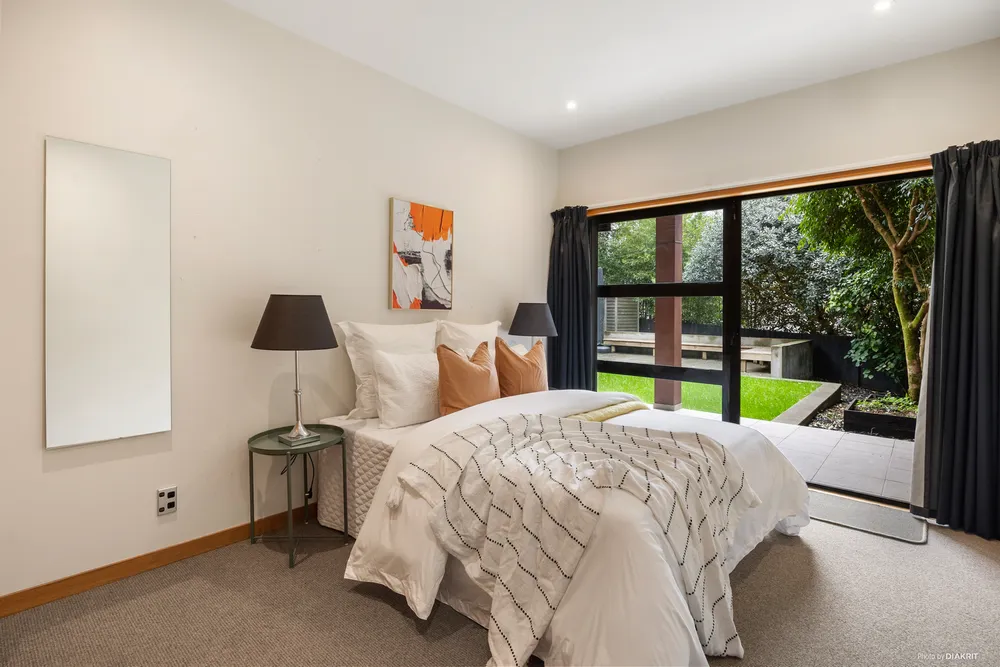Photos of 31C View Road