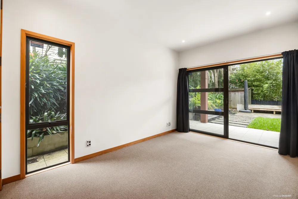 Photos of 31C View Road