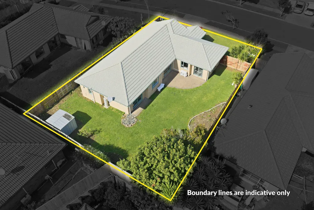 Photos of 18 Broadhurst Road