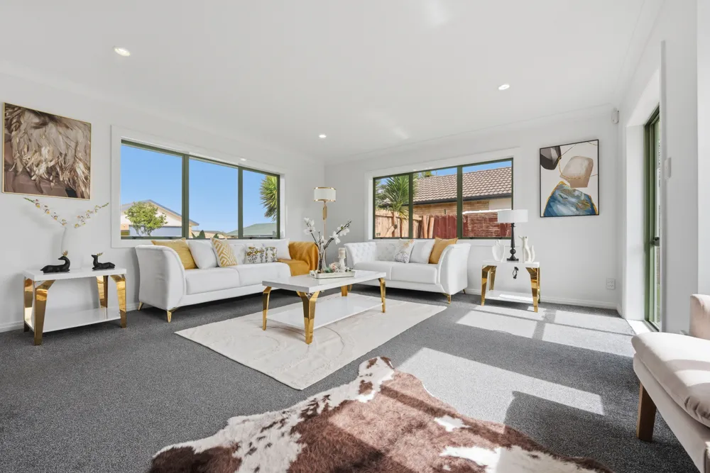 Photos of 18 Broadhurst Road