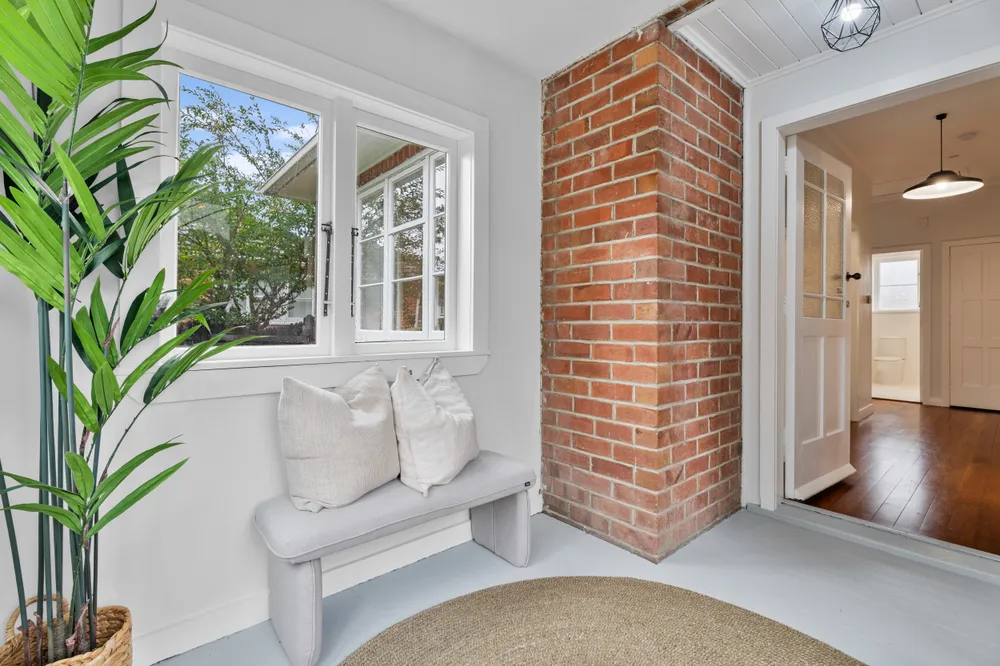 Photos of 567 Mount Albert Road