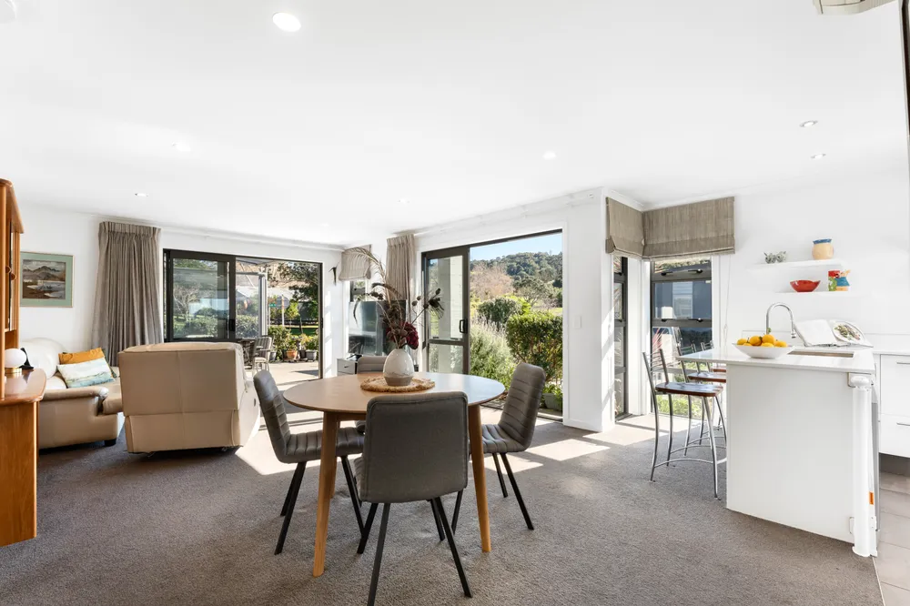 Photos of 52 Arabella Lane