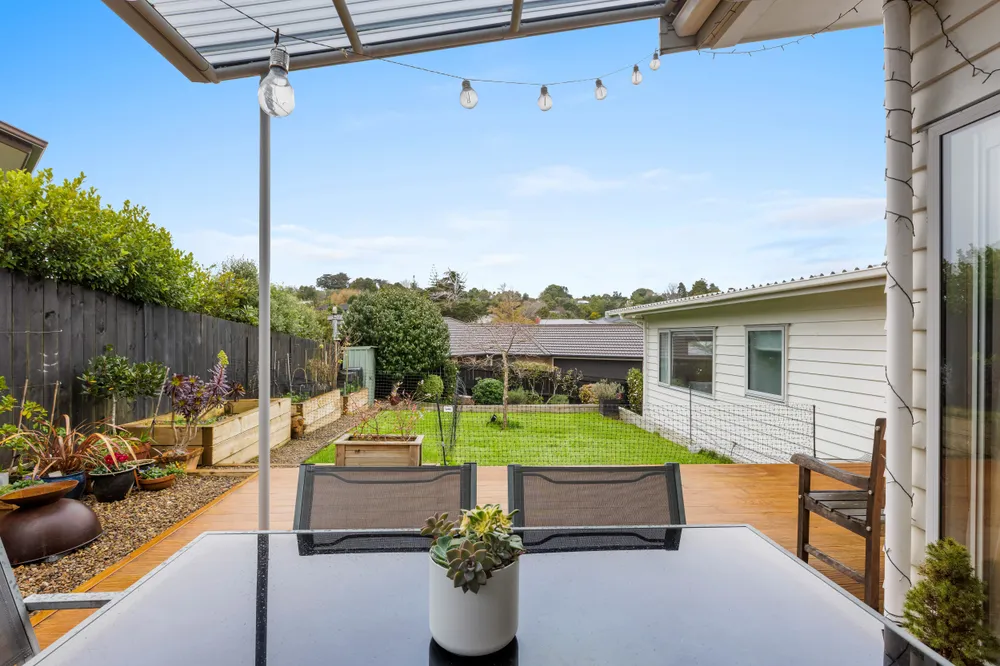 Photos of 16 Motiti Street