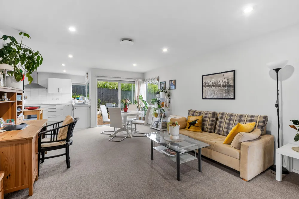 Photos of 16 Motiti Street