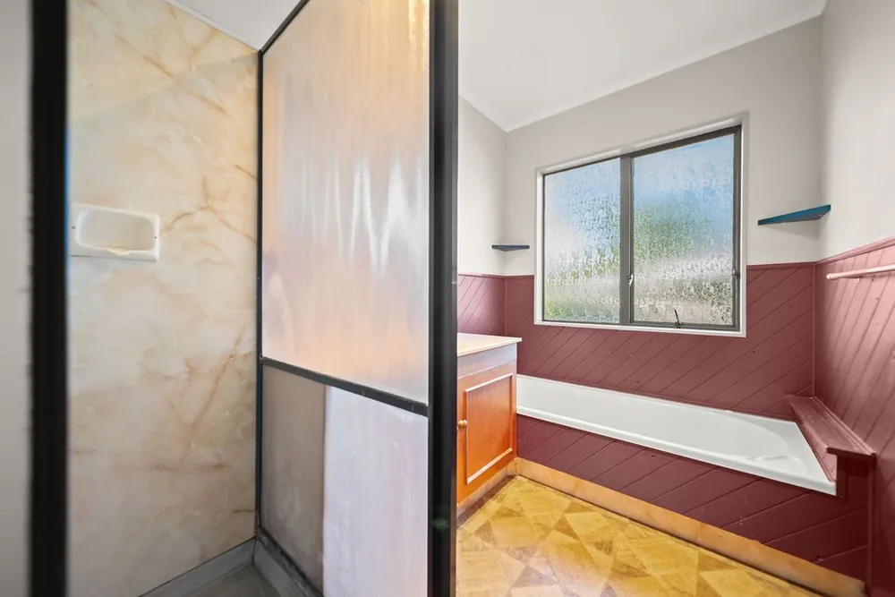 Photos of 166 Otumoetai Road