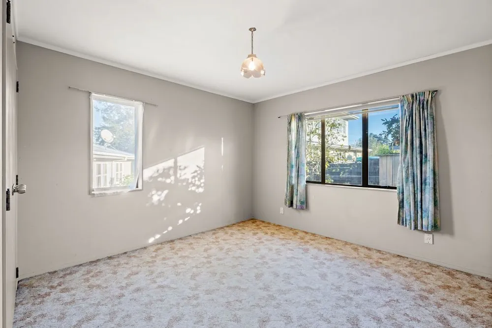 Photos of 166 Otumoetai Road