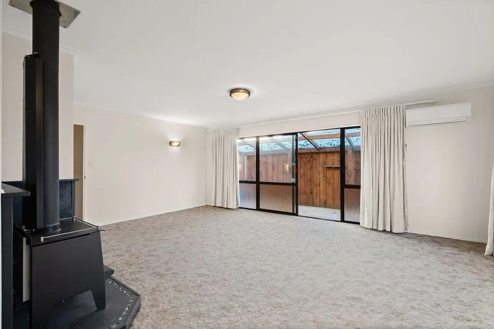 Photos of 166 Otumoetai Road