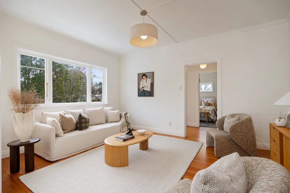 Photos of 7 Weston Avenue