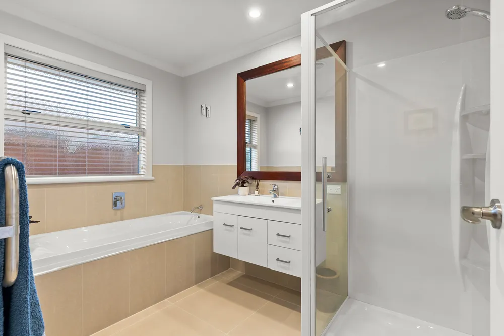 Photos of 355 Millwater Parkway