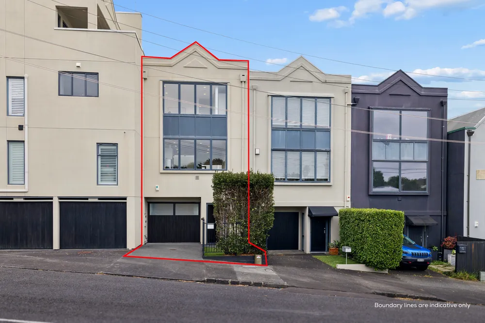 Photos of 1/4 Fitzroy Street