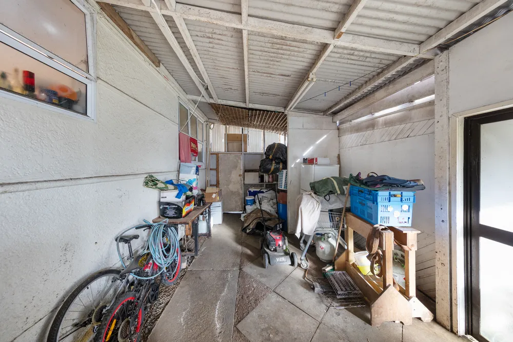 Photos of 115 Puhinui Road