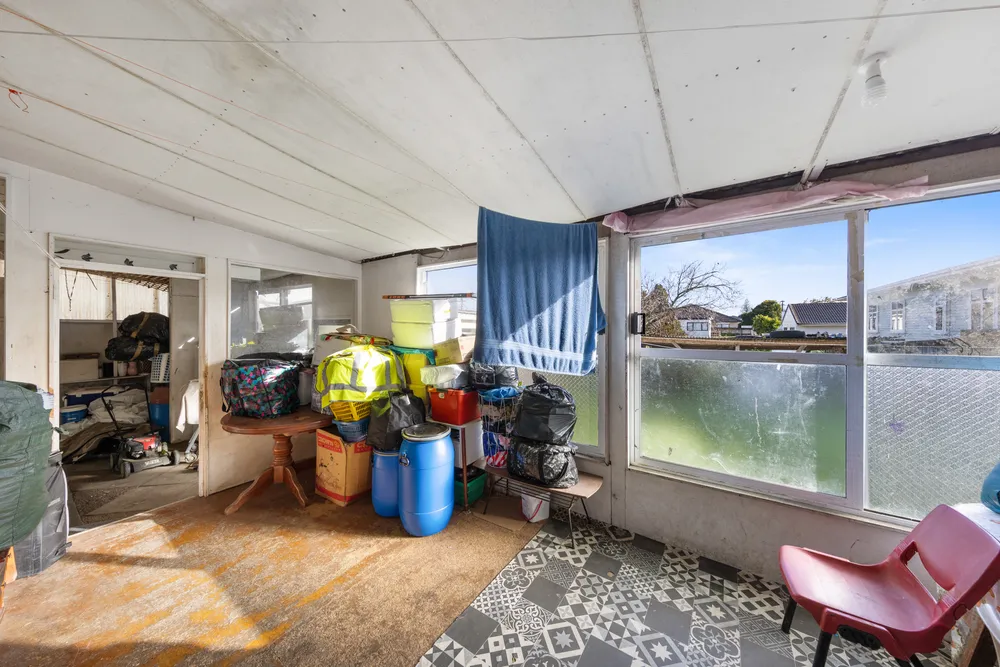 Photos of 115 Puhinui Road