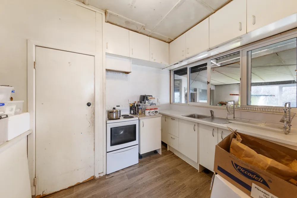 Photos of 115 Puhinui Road