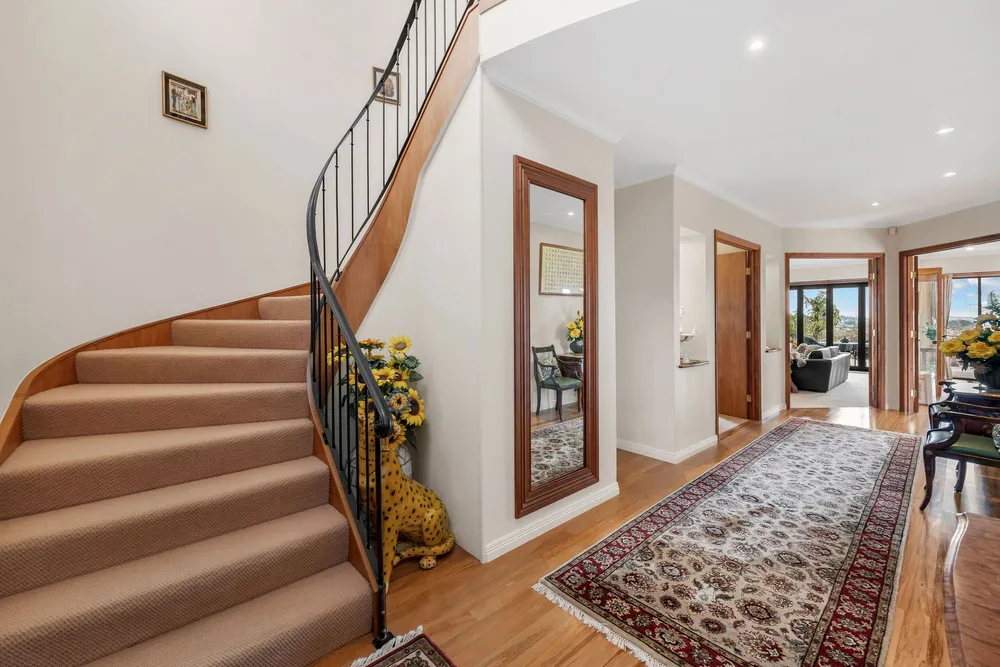 Photos of 12 Eynsham Court