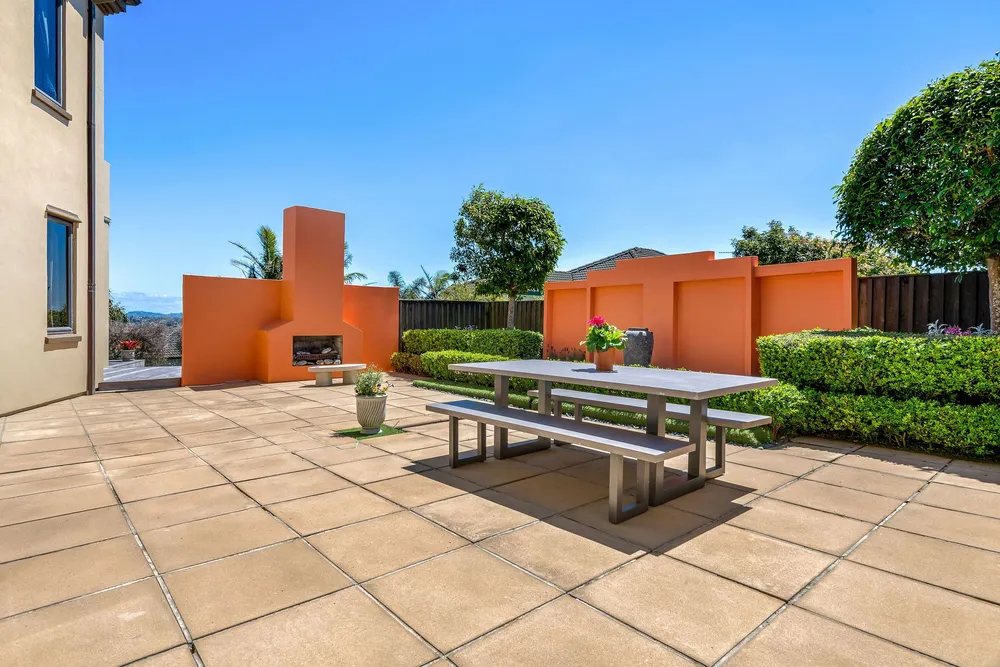 Photos of 12 Eynsham Court